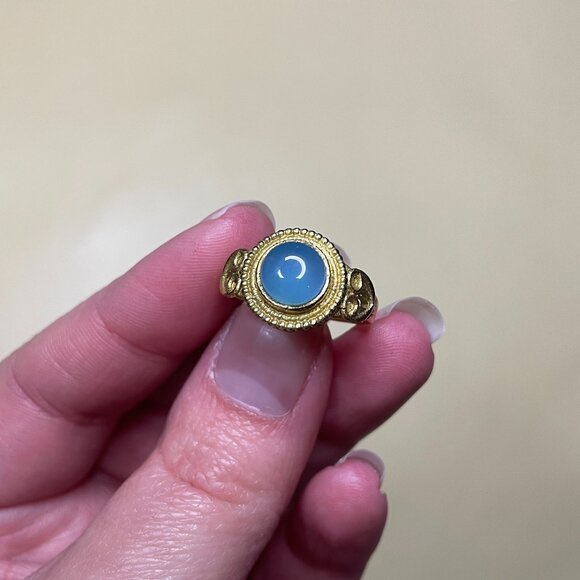 Handcrafted Vintage Blue Chalcedony Ring - Size 5.5 - Picture 5 of 8
